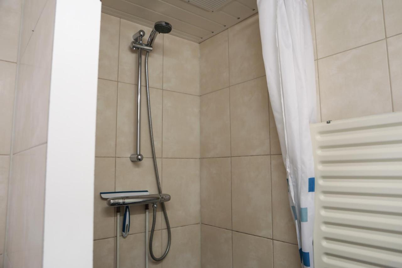 Ruim Appartement In Centrum Yerseke Eksteriør bilde